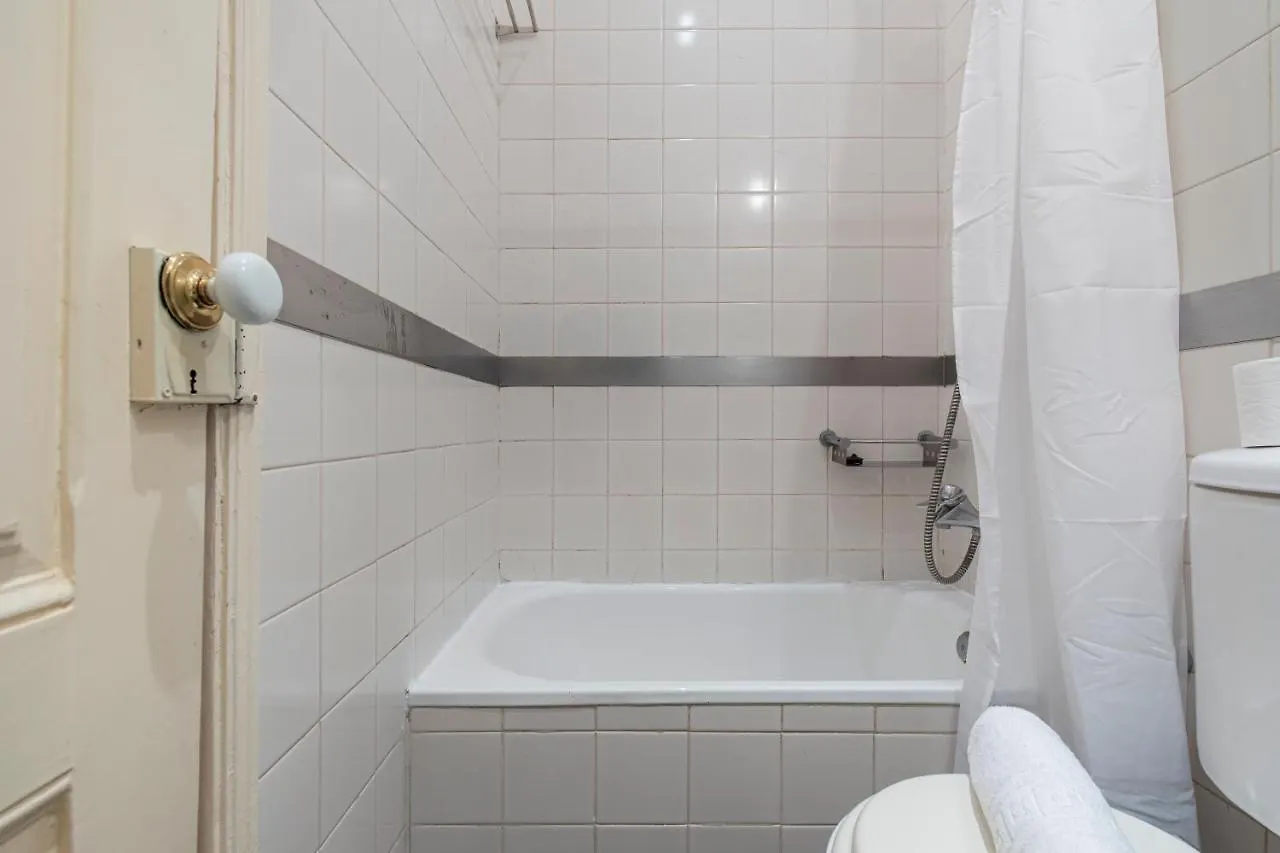 Typical 2Bdr Apartment In Lisbon By Lovelystay